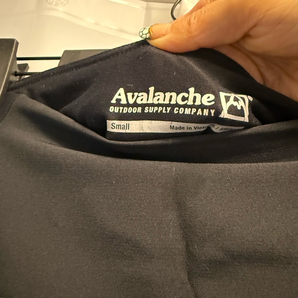 Avalanche legging pants with zipper detail
